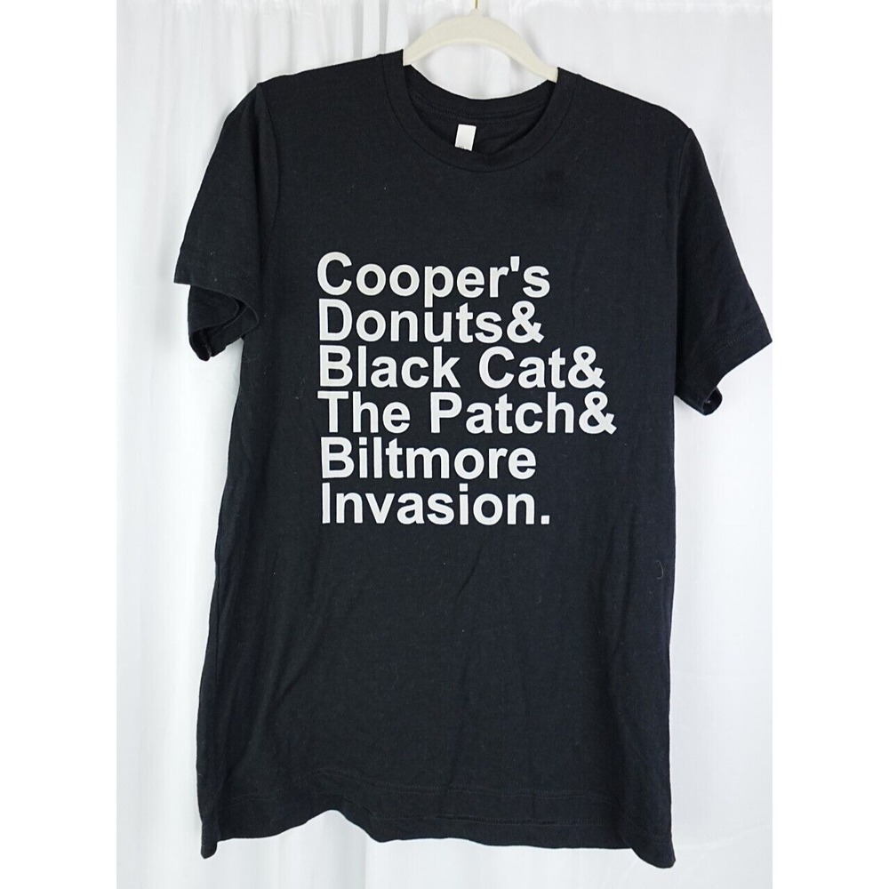 Mens Cooper's Donut Biltmore Invasion Gay Pride T Shirt‎ Queer Lesbian Sz Medium